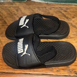PUMA NEW size 10 little boys toddler Kids Black Slide Sandals